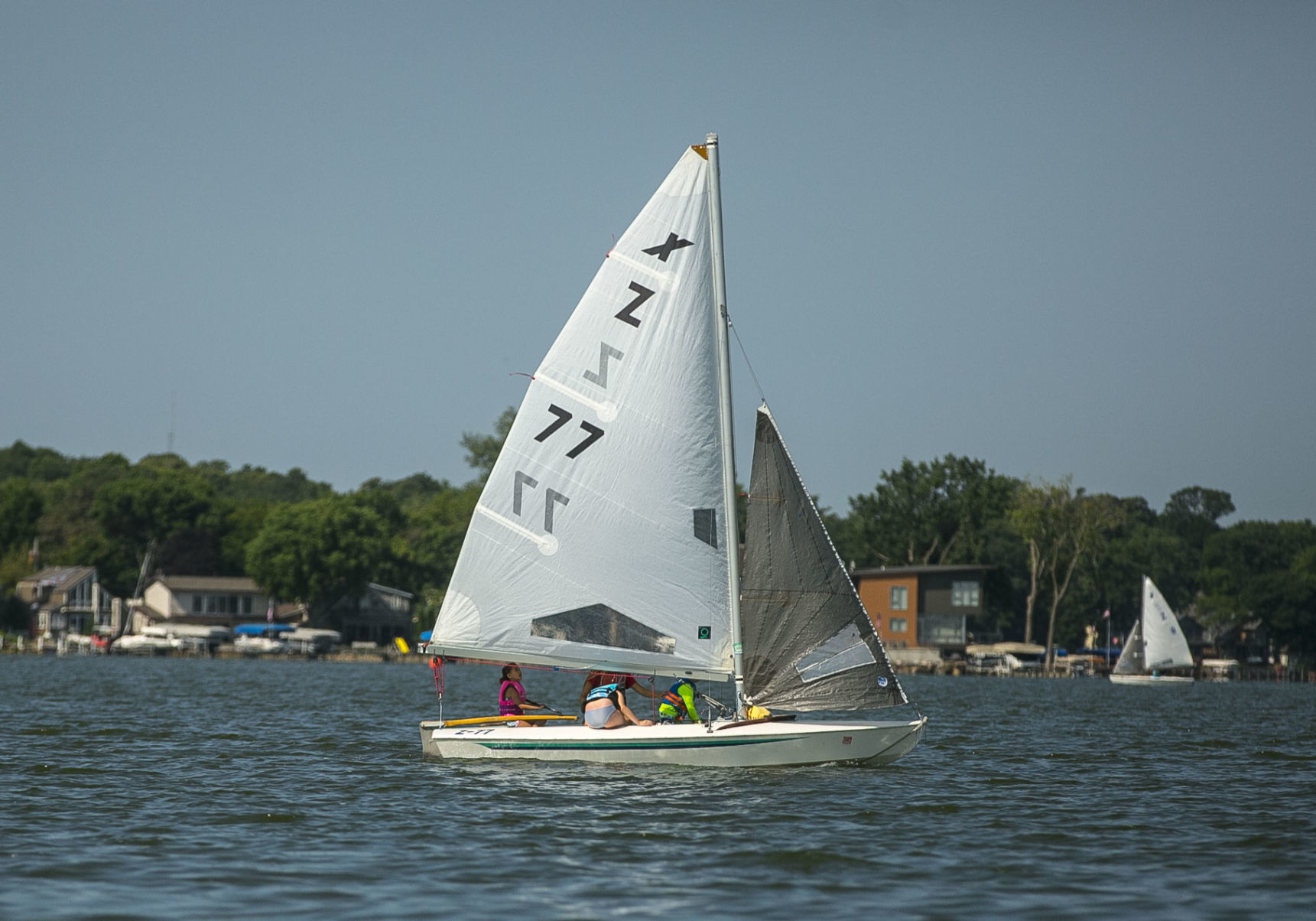 Yacht Club 4